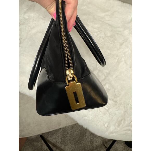 Prada vintage Black Nylon & Leather Satchel – Authenticated - Picture 4 of 16